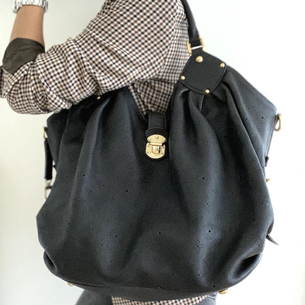 💎XL RARE💎 LEATHER LOUIS VUITTON HOBO BAG